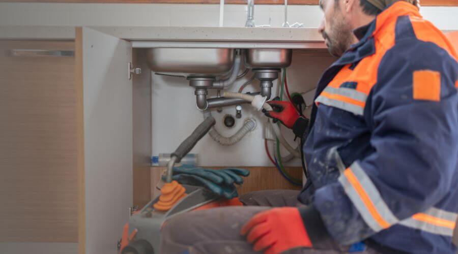 Professional slab leak plumber services in Branford, FL